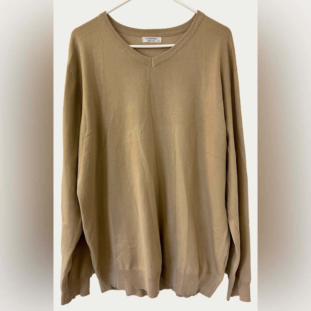Classic Coofandy V-Neck Tan‎ Sweater for Men Fall Size XL